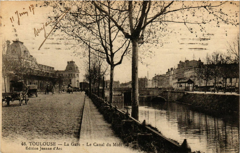 Carte postale ancienne Toulouse - La Gare - Le Canal du Midi à Toulouse