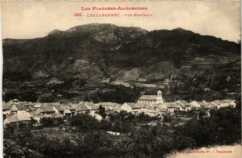 Carte postale ancienne Les Cabannes Vue Générale aux Cabannes