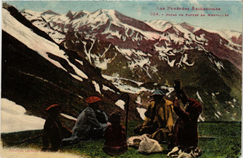 Carte postale ancienne Repas de Patres en Montagnes