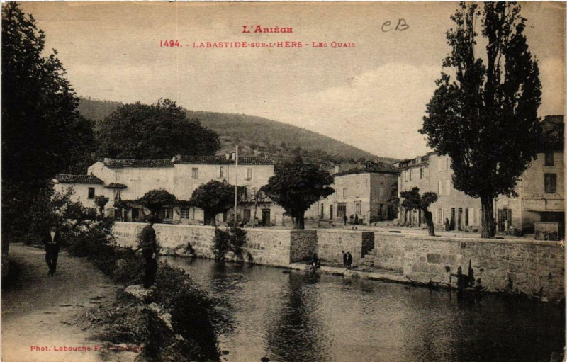 Carte postale ancienne Labastide sur l'Hers Les Quais