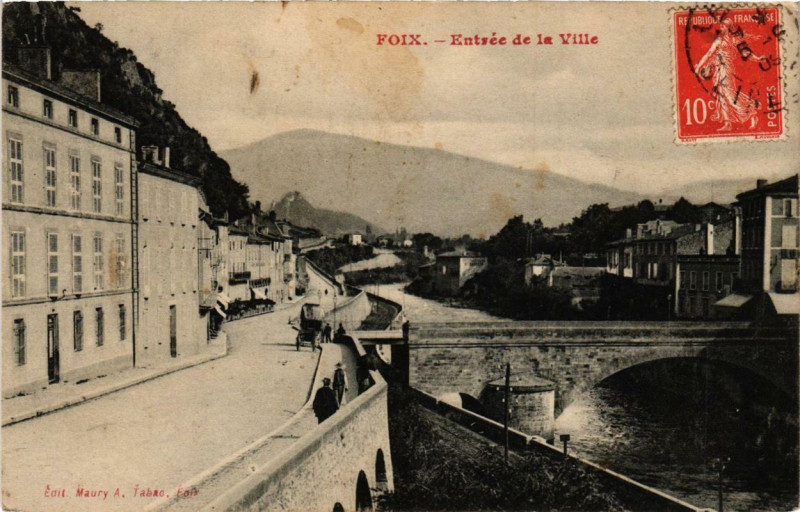 Carte postale ancienne Foix Entrée de la Ville à Foix