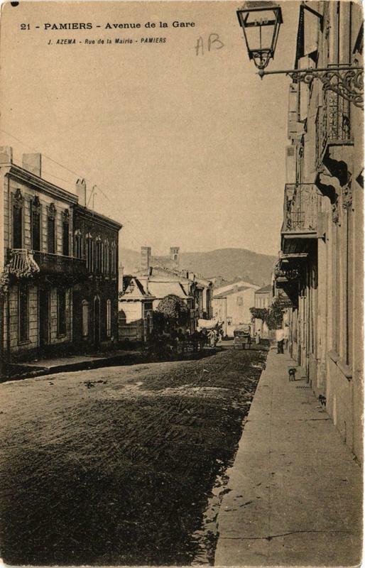 Carte postale ancienne Pamiers Avenue de la Gare à Pamiers