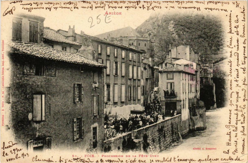 Carte postale ancienne Foix Procession de la Féte-Dieu à Foix