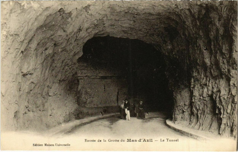 Carte postale ancienne Mas d'Azil- Entree de la Grotte ,Le Tunnel France