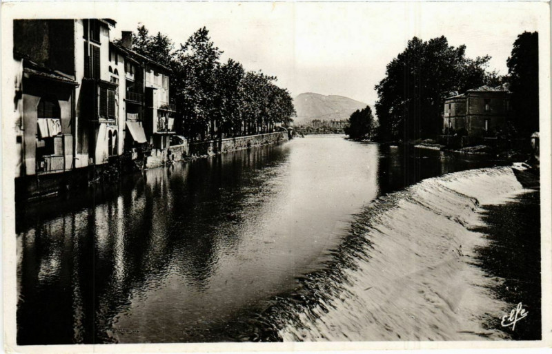 Carte postale ancienne Saint Girons- Les deux Rives du Salat France à Saint-Girons