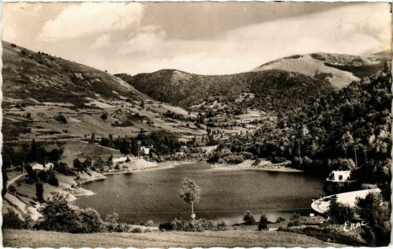 Carte postale ancienne Ax les Thermes- Le Lac de Goulours et Vallee de la Lauze France à Ax-les-Thermes
