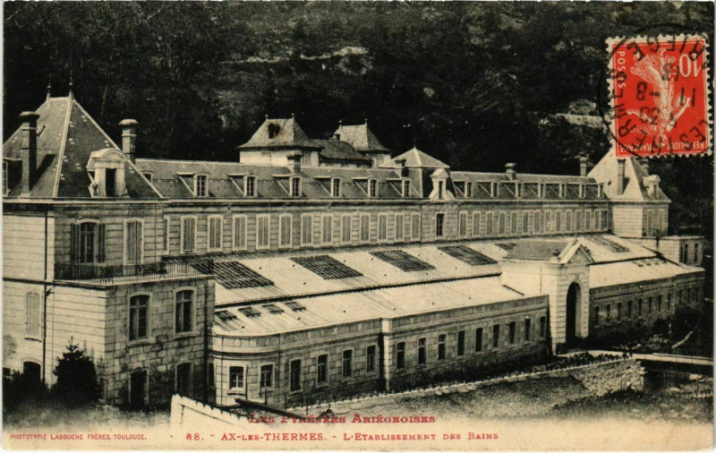Carte postale ancienne Ax les Thermes- Etablissement des Bains France à Ax-les-Thermes