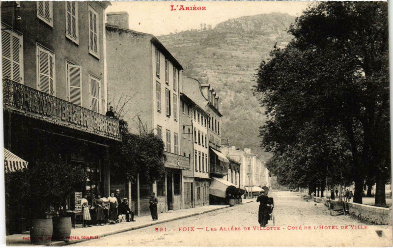Carte postale ancienne Foix Les allées de Villotte Ariege à Foix
