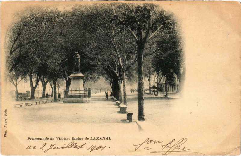 Carte postale ancienne Promenade de Villotte Ariege