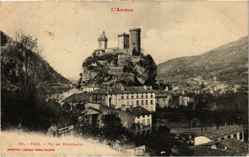 Carte postale ancienne Foix Vu de Montgauzy Ariege à Foix