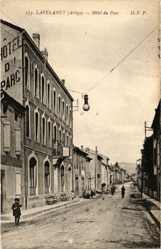 Carte postale ancienne Lavelanet Hotel du Parc Ariege à Lavelanet