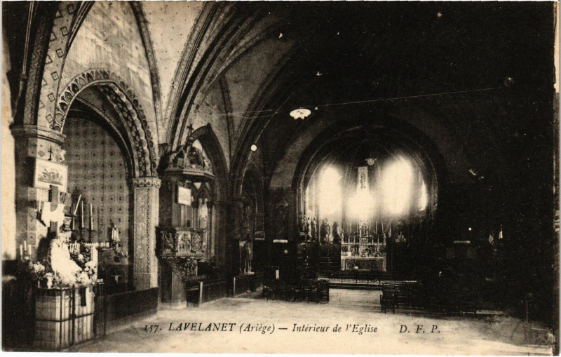 Carte postale ancienne Lavelanet Intérieur de l'Eglise Ariege à Lavelanet