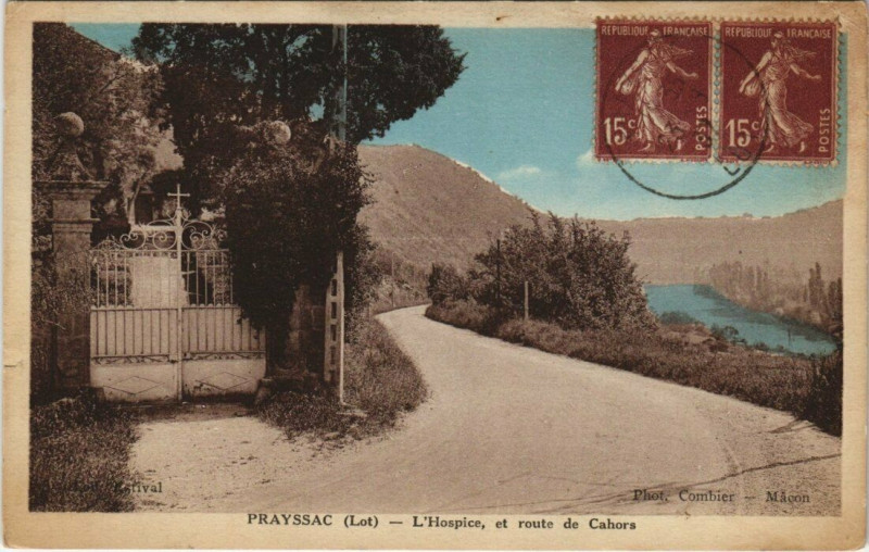 Carte postale ancienne Prayssac Hospice, route de Cahors à Prayssac