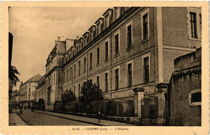 Carte postale ancienne Cahors - L'Hopital à Cahors