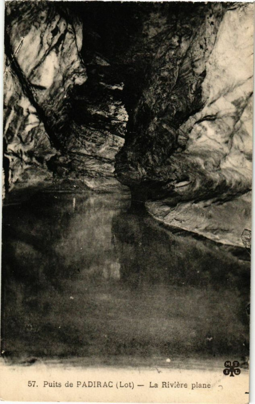 Carte postale ancienne Puits de Padirac - La Riviere plane à Padirac