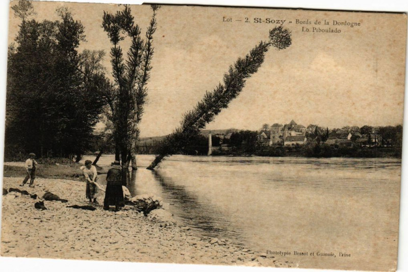 Carte postale ancienne Lot - Saint-Sozy - Bords de la Donlogne - Lo Piboulado à Saint-Sozy