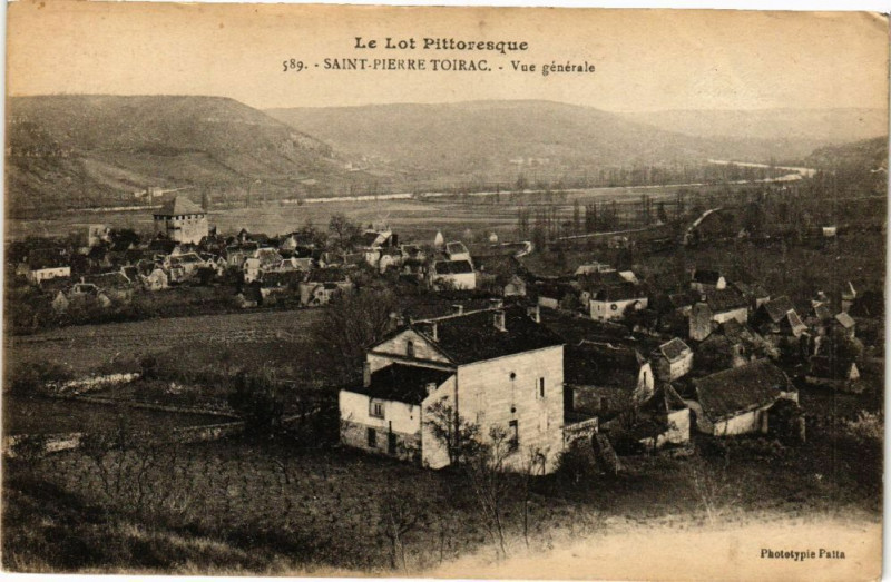 Carte postale ancienne Le Lot Pittoresque - Saint-Pierre Toirac - Vue générale à Saint-Pierre-Toirac
