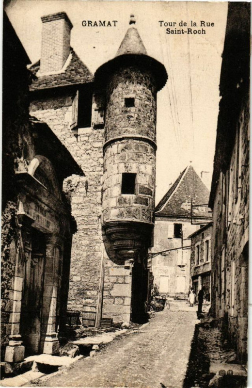 Carte postale ancienne Gramat - Tour de la Rue Saint-Roch à Gramat