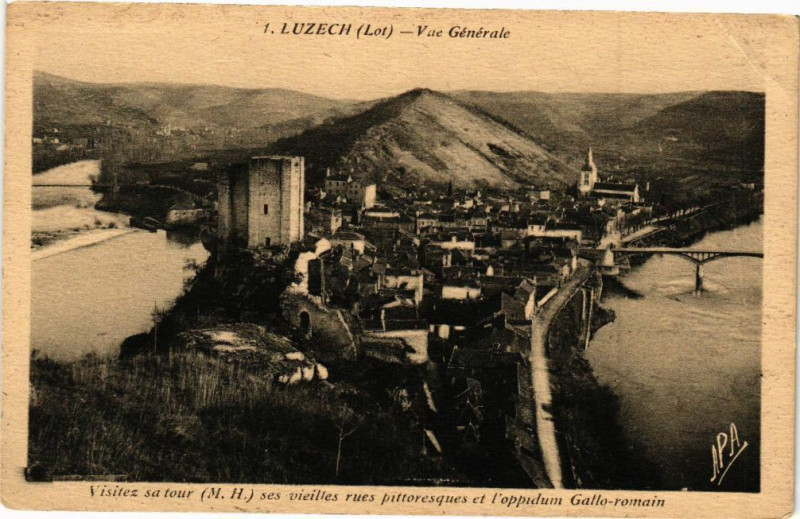 Carte postale ancienne Luzech - Vue générale à Luzech