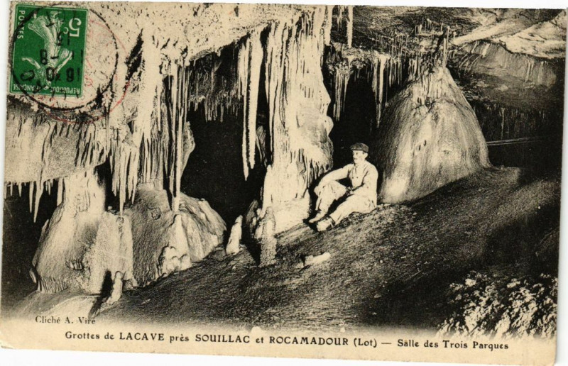 Carte postale ancienne Grottes de Lacave pres Souillac et Rocamadour - Salle des Trois à Lacave