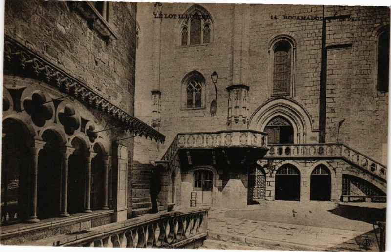 Carte postale ancienne Rocamadour-Le Parvis à Rocamadour