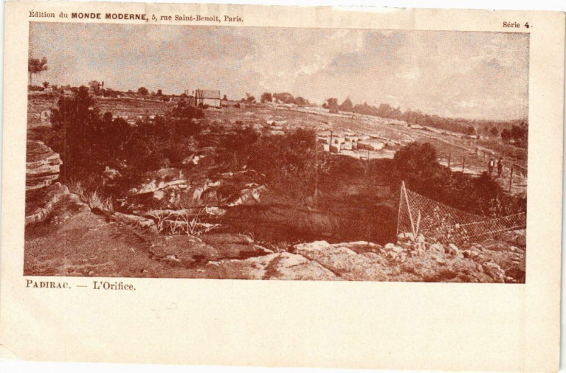 Carte postale ancienne Padirac-L'Orifice à Padirac