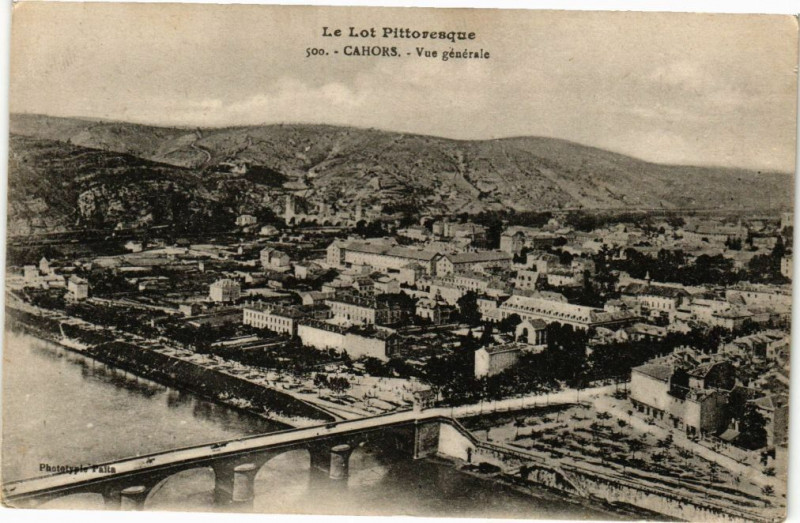 Carte postale ancienne Cahors-Vue générale à Cahors