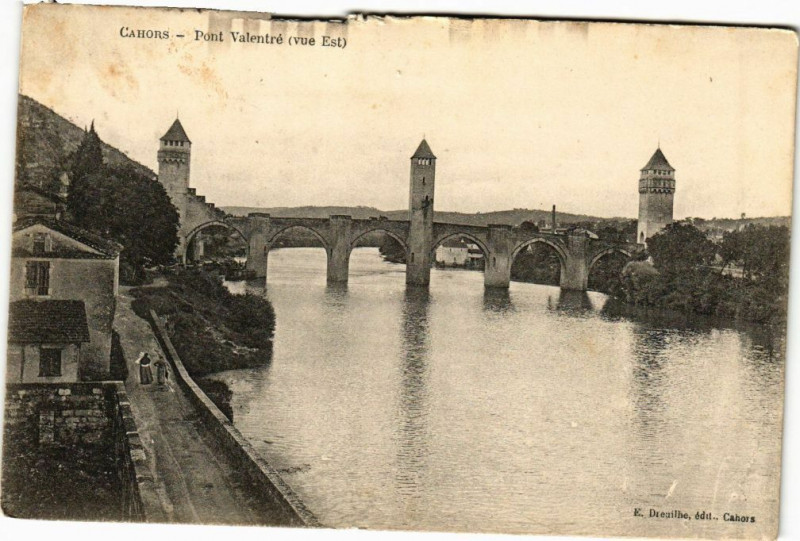 Carte postale ancienne Cahors-Pont Valentre à Cahors