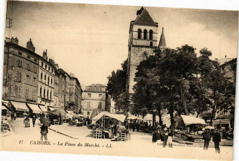 Carte postale ancienne Cahors-La Place du Marche à Cahors