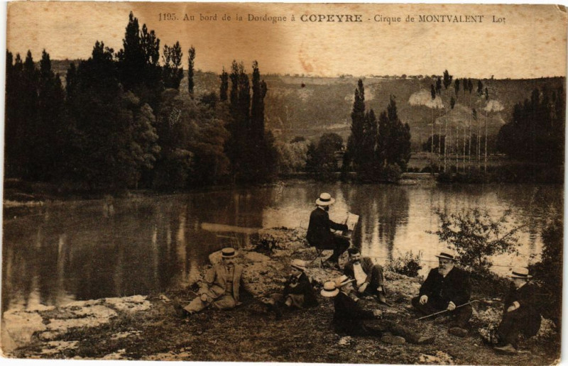 Carte postale ancienne Au bord de la Dordogne a Copeyre-CIRQue de Montvalent-Lot à Montvalent