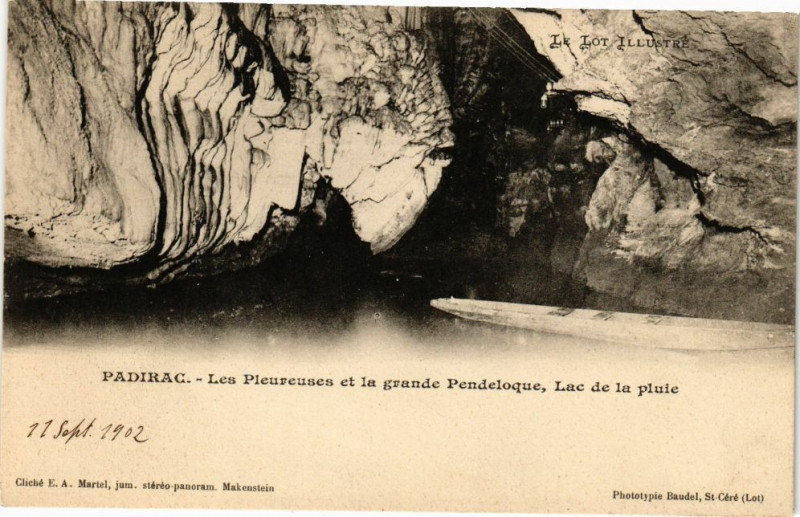 Carte postale ancienne Padirac - Les Pleureuses et la grande Pendeloque Lac de la pluie à Padirac
