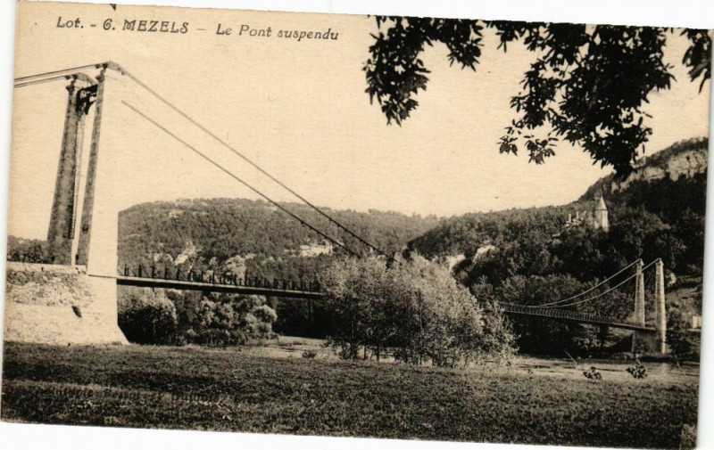 Carte postale ancienne Lot - Mezels - Le Pont suspendu