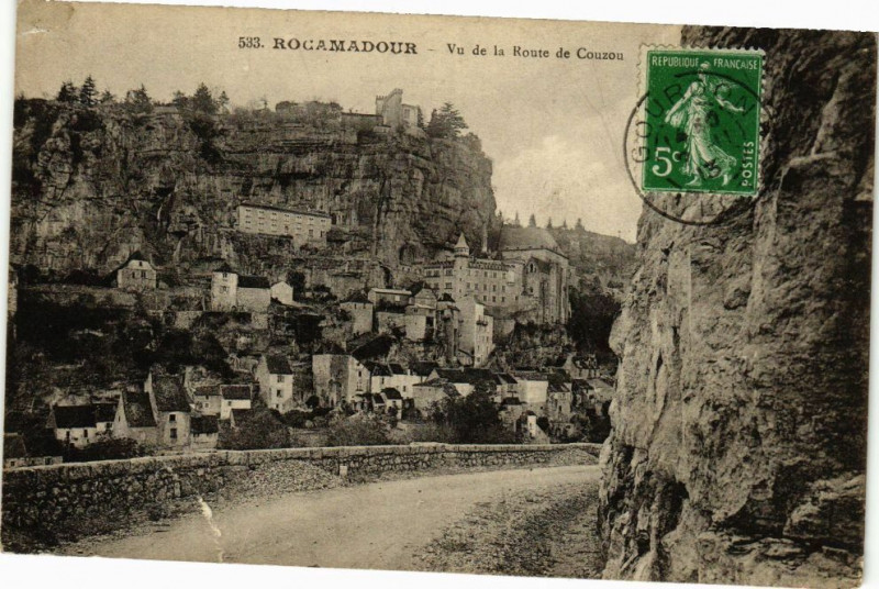 Carte postale ancienne Rocamadour - Vu de la Route de Conzou à Rocamadour
