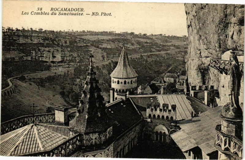 Carte postale ancienne Rocamadour - Les Combles du Sanctuaize à Rocamadour