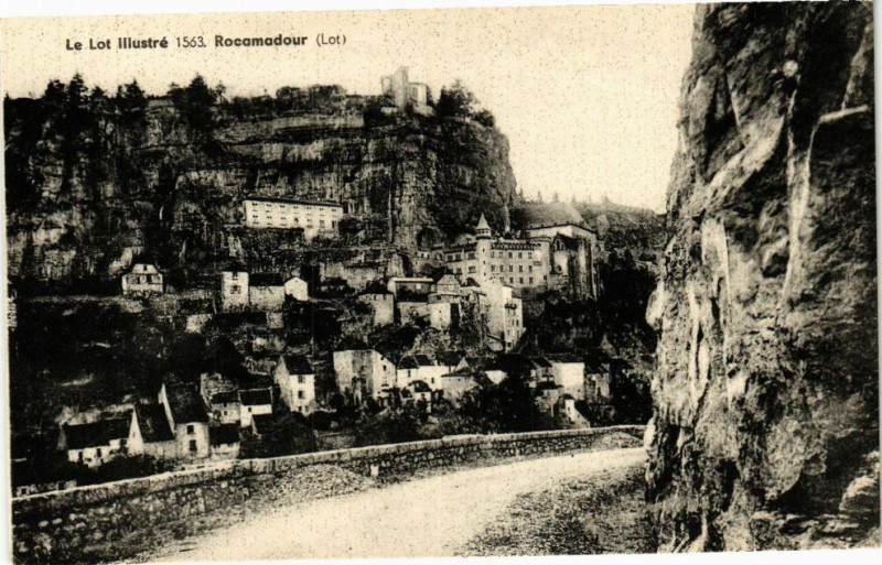 Carte postale ancienne Le Lot Illustre - Rocamadour - à Rocamadour
