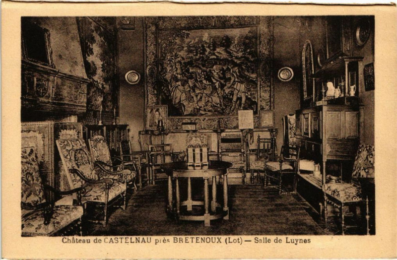 Carte postale ancienne Chateau de Castelnau pres Bretenoux - Salle de Luynes à Bretenoux
