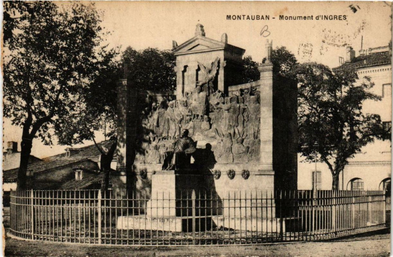 Carte postale ancienne Montauban Monument d'Ingres à Montauban