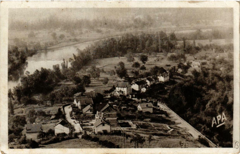 Carte postale ancienne Capdenac Le Quartier Neuf de Vic