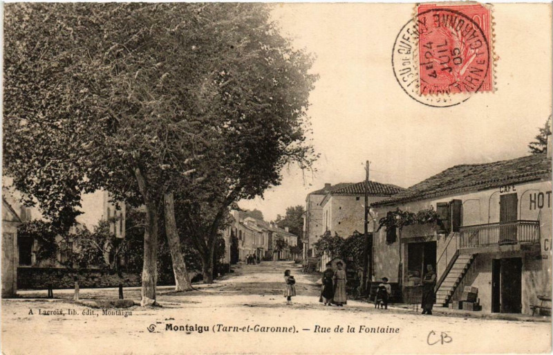 Carte postale ancienne Montaigu Rue de la Fontaine