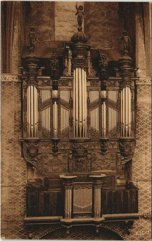 Carte postale ancienne Moissac Eglise abbatiale ,Le buffet d'orgues France à Moissac