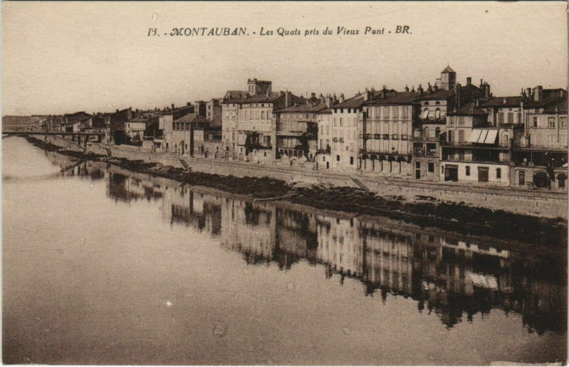 Carte postale ancienne Montauban Les Quais France à Montauban