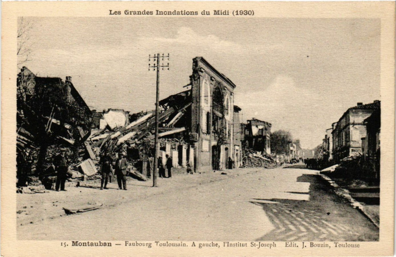 Carte postale ancienne Les Grandes Inondations du Midi (1930) - Montauban - Faubourg à Montauban