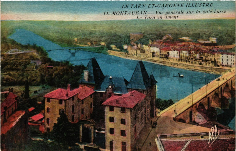 Carte postale ancienne Montauban - Vue générale sur la ville-Lasse - Le Tarn en amont à Montauban
