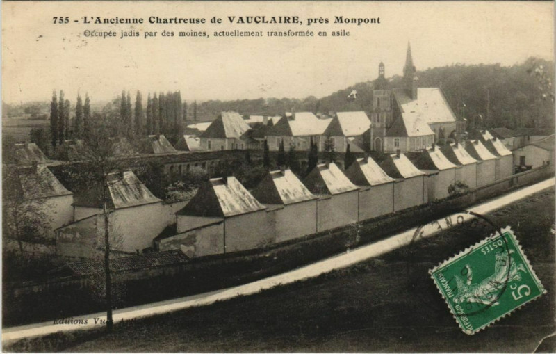 Carte postale ancienne L'Ancienne Chartreuse de Vauclaire - pres Monpont