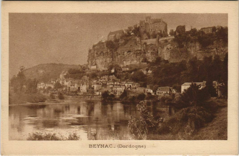 Carte postale ancienne Beynac - Vue Generale