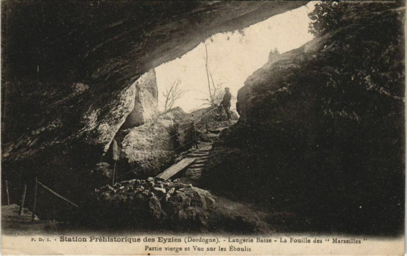 Carte postale ancienne Station Prehistorique des Eyzies - Laugerie-Basse