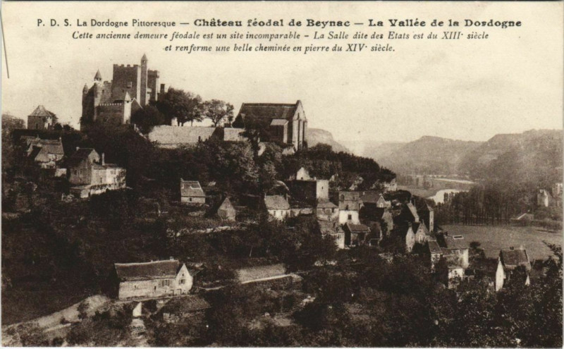 Carte postale ancienne Chateau Feodal de Beynac - La Vallee de la Dordogne