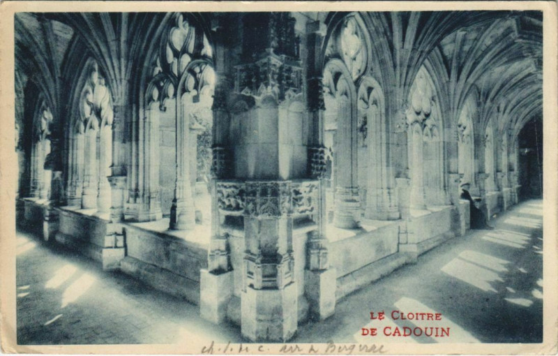 Carte postale ancienne Le Cloitre de Cadouin