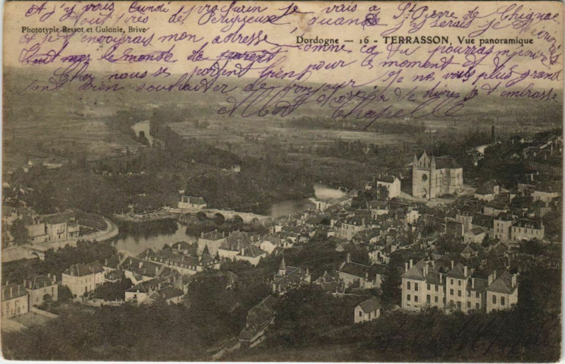 Carte postale ancienne Terrasson - Vue Panoramique