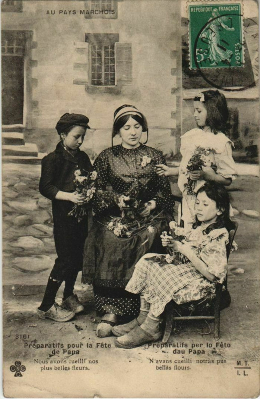 Carte postale ancienne Au Pays Marchois - Preparatifs pour la Fete de Papa